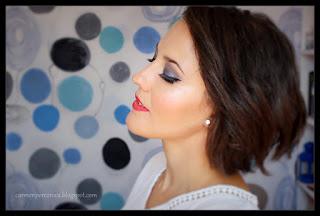 Smokey eyes en azul y gris Smokey eyes en azul y gris