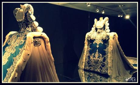 VOGUE, like a painting. VOGUE, like a painting.