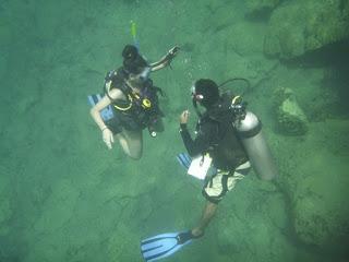 BUCEO EN PECIOS JAPONESES DE LA SEGUNDA GUERRA MUNDIAL EN CORON BUCEO EN PECIOS JAPONESES DE LA SEGUNDA GUERRA MUNDIAL EN CORON
