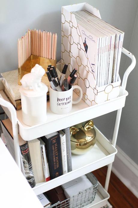 How to Style a Desk 3 Ways: for the 18-year-old Student, the 20-something Post-grad, and the 30-something Career Woman // shelf stying: How to Style a Desk 3 Ways: for the 18-year-old Student, the 20-something Post-grad, and the 30-something Career Woman // shelf stying