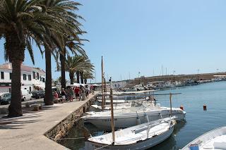 Menorca. Meditarreando en verano.