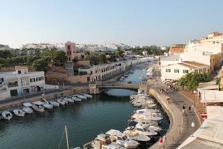 Menorca. Meditarreando en verano.