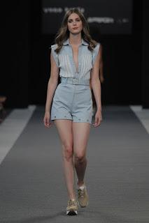 Aurelia Gil nos enamora con su amanecer en MFSHOW Aurelia Gil nos enamora con su amanecer en MFSHOW