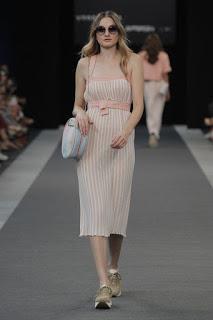 Aurelia Gil nos enamora con su amanecer en MFSHOW Aurelia Gil nos enamora con su amanecer en MFSHOW