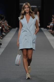 Aurelia Gil nos enamora con su amanecer en MFSHOW Aurelia Gil nos enamora con su amanecer en MFSHOW