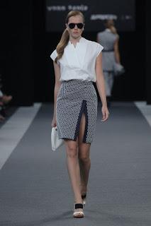 Yono Taola presenta su nueva colección en MFShow Women SS16 Yono Taola presenta su nueva colección en MFShow Women SS16