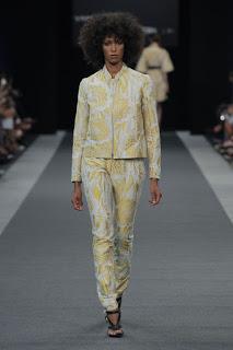 Yono Taola presenta su nueva colección en MFShow Women SS16 Yono Taola presenta su nueva colección en MFShow Women SS16