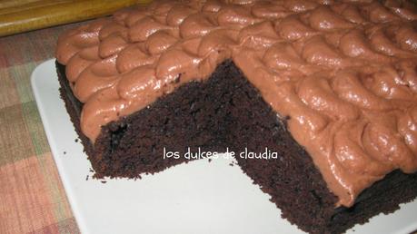 Los dulces de claudia Bizcocho de chocolate con crema agriq