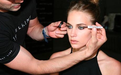 Maybelline NY Maquillador de los Desfiles de la Segunda Jornada de Madrid Fashion Show Maybelline NY Maquillador de los Desfiles de la Segunda Jornada de Madrid Fashion Show