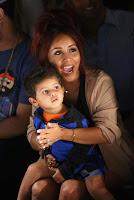 Snooki asiste a un desfile de la NYFW con una cita súper elegante Snooki asiste a un desfile de la NYFW con una cita súper elegante