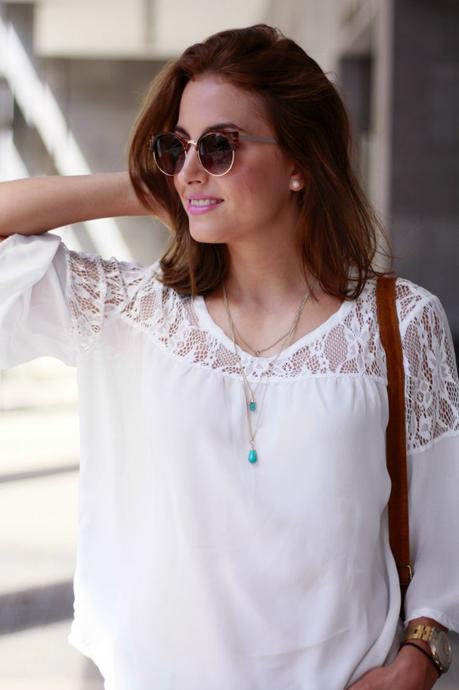 Blusa de encaje blanco Blusa de encaje blanco