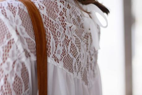 Blusa de encaje blanco Blusa de encaje blanco