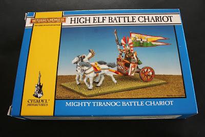 Portada de la caja del High Elf Tiranoc Chariot