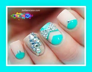 Ideas modernas para decorar uñas !!!