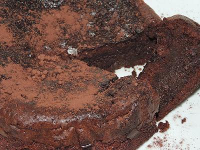 MOUSSE DE CHOCOLATE AL HORNO MOUSSE DE CHOCOLATE AL HORNO