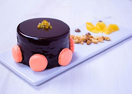 tarta-mousse-chocolate-naranja-macarons