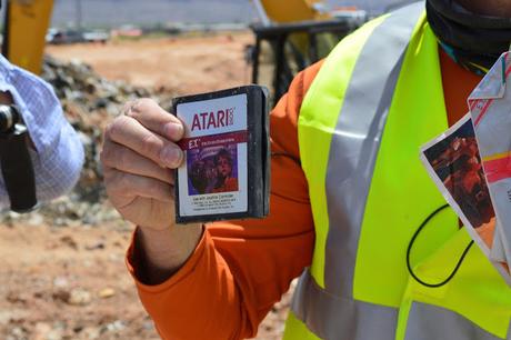 EL PEOR VIDEOJUEGO DE LA HISTORIA: E.T. DE ATARI (1982)