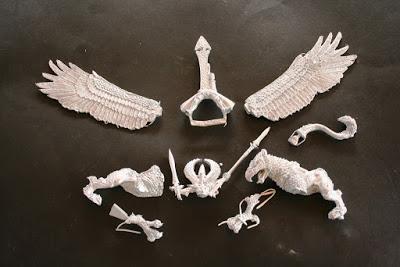 Piezas de Eltharion montado en Ala de Tormenta Piezas de Eltharion montado en Ala de Tormenta