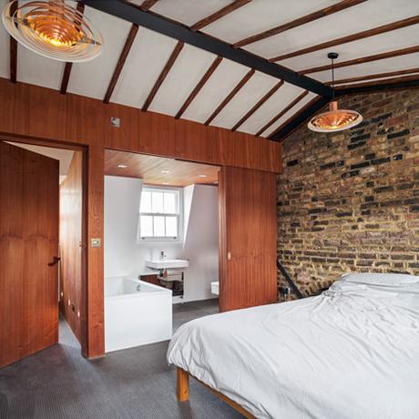 Reforma y anexo acristalado en vivienda histórica de Londres Reforma y anexo acristalado en vivienda histórica de Londres