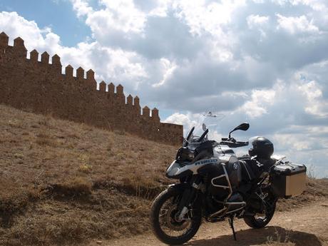 Viaje a los Alpes en moto, 1ª etapa, Toledo, Molina de Aragón, Alcañiz, Barcelona.