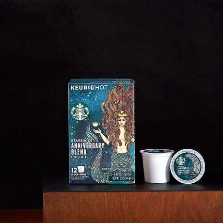 La sirena de Starbucks cobra vida en el packaging de su Anniversary Blend