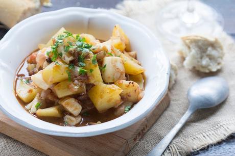 Sepia rehogada con patatas. Las mejores recetas de mi madre de Joan Roca