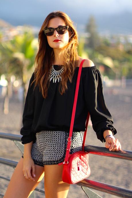 Black Backless Black Backless