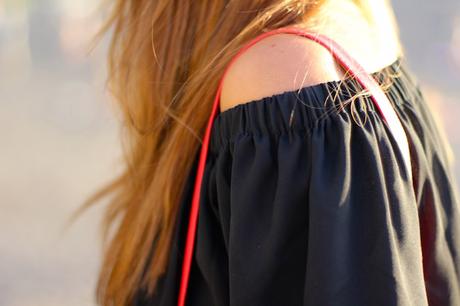 Black Backless Black Backless