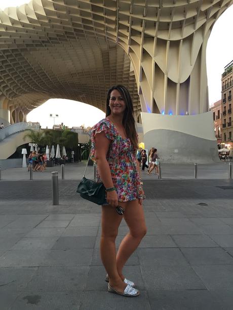 Flowers & short Flowers & short