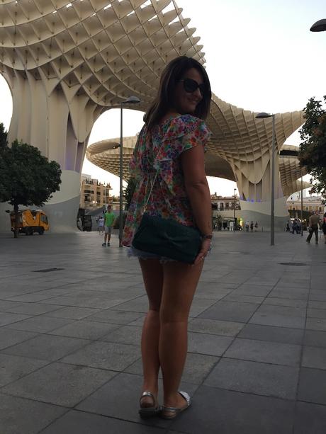 Flowers & short Flowers & short