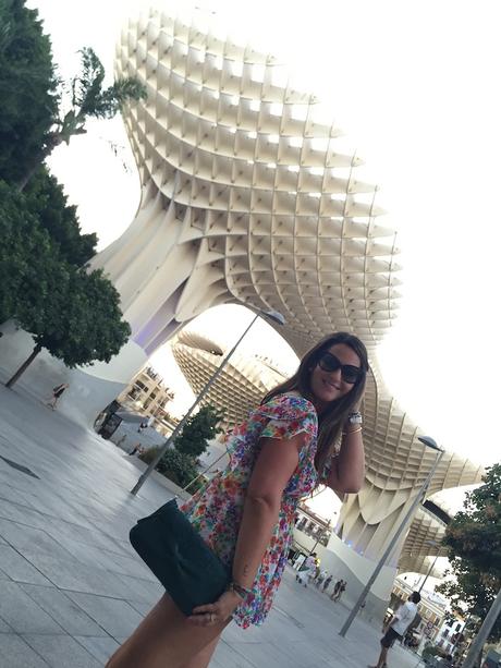 Flowers & short Flowers & short