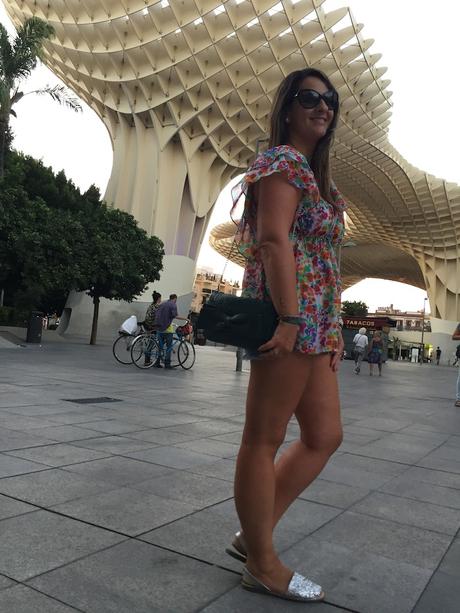 Flowers & short Flowers & short