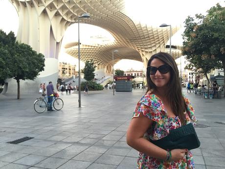 Flowers & short Flowers & short