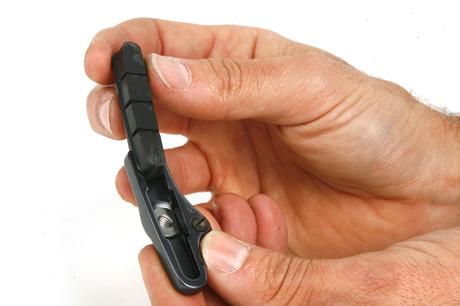 Cambio de zapatas y ajuste de los frenos Cambio de zapatas y ajuste de los frenos