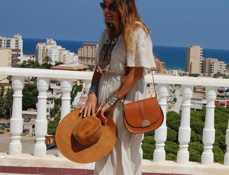 bOHO mARIPOSA mÁXI #nOUNIFORMES bOHO mARIPOSA mÁXI #nOUNIFORMES