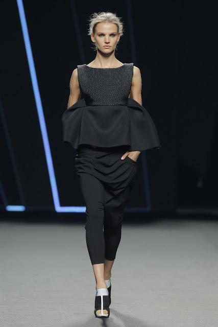 AMAYA ARZUAGA SS16 - MBFW Madrid