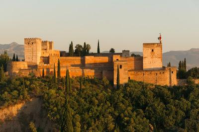 Minicápsulas: La fortaleza roja