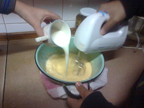 8 Pasos para hacer una torta 8 Pasos para hacer una torta