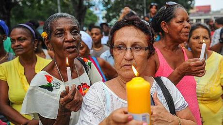 Fidel a la iglesia: ¿del odio al amor?