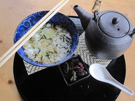 Ochazuke, un desayuno tradicional japonés Ochazuke, un desayuno tradicional japonés