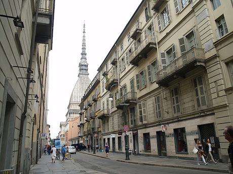 Una ruta por Turín Una ruta por Turín