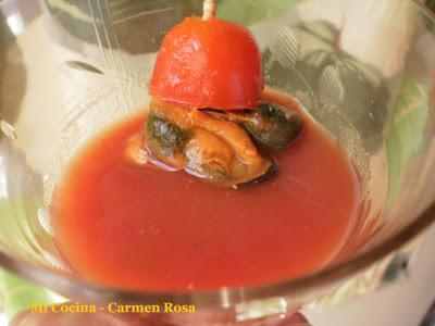 BLOODY MARY CON MEJILLONES