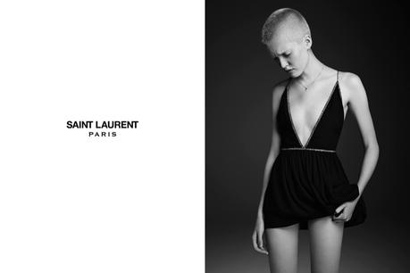 Ruth Bell crea tendencia en la nueva campaña de Saint Laurent Ruth Bell crea tendencia en la nueva campaña de Saint Laurent