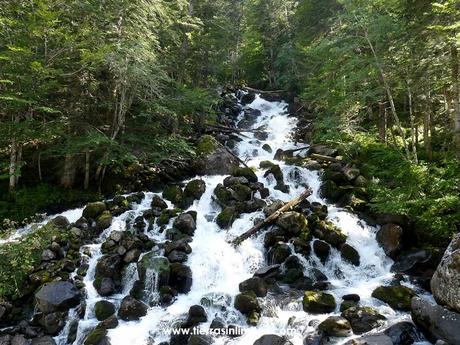 Dos en uno. De la Artiga de Lin a los Uelhs delth Joeu. Los Uelhs deth Joeu