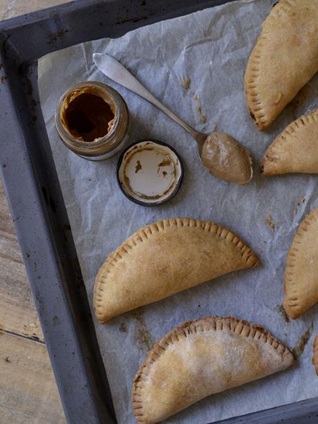 EMPANADILLAS DE POLLO Y MOSTAZA EMPANADILLAS DE POLLO Y MOSTAZA
