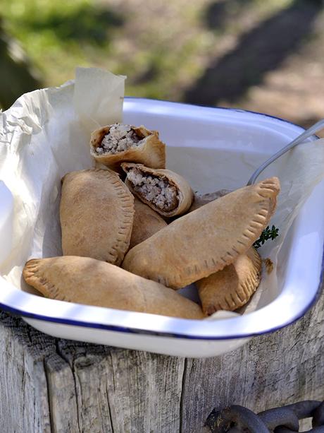 EMPANADILLAS DE POLLO Y MOSTAZA EMPANADILLAS DE POLLO Y MOSTAZA
