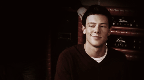 UNA LLAMA ENTRE CENIZAS UNA LLAMA ENTRE CENIZAS