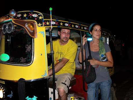 GUEST BLOGGER #08 : Entrevistando a... VIVIR VIAJANDO GUEST BLOGGER #08 : Entrevistando a... VIVIR VIAJANDO