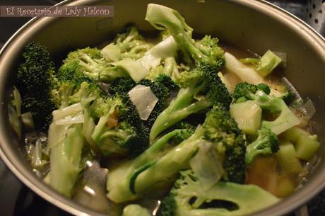Crema de brócoli - Reto #elasaltablogs Crema de brócoli - Reto #elasaltablogs