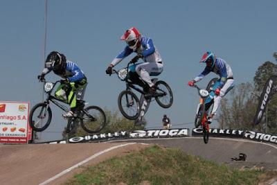 TODA LA ACTUACIÓN ARGENTINA EN ROCK HILL TODA LA ACTUACIÓN ARGENTINA EN ROCK HILL